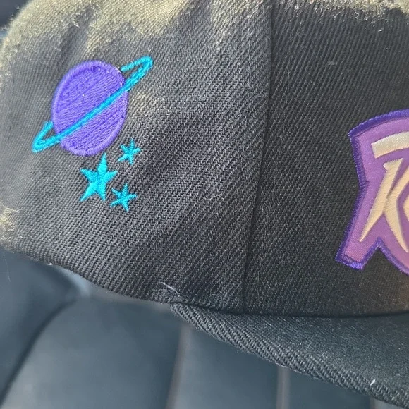 Mitchell & Ness Toronto RAPTORS NBA cap - Picture 2 of 5